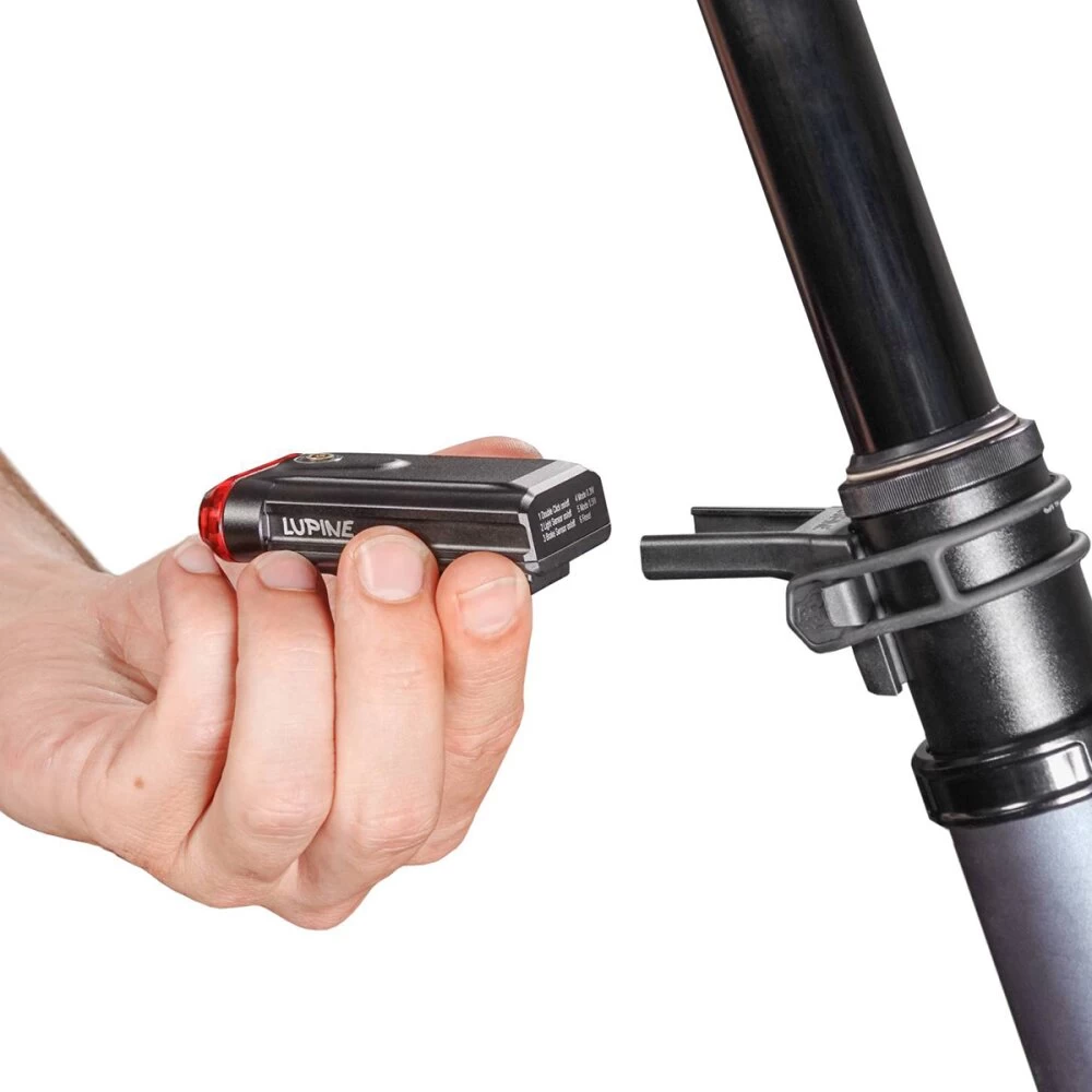 Lupine C14 Mag StVZO Rücklicht 45 Lumen (Magnethalterung) 7 Lupine C14 Mag StVZO Rücklicht 45 Lumen (Magnethalterung) – Bild 7