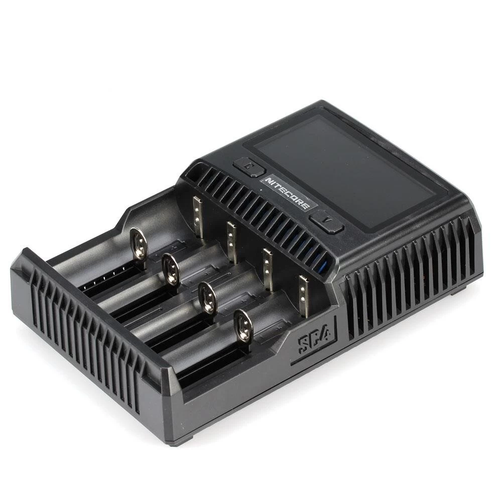 Nitecore SC4 (4-Schacht Schnellladegerät 3A) 3 Nitecore SC4 (4-Schacht Schnellladegerät 3A) – Bild 3