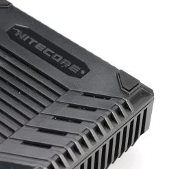Nitecore SC4 (4-Schacht Schnellladegerät 3A) 11 Nitecore SC4 (4-Schacht Schnellladegerät 3A) -Outdoor Gear Verkauf nitecore sc4 4 schacht schnellladegeraet 3a5
