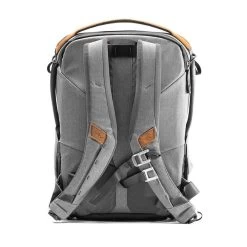 Peak Design Everyday Backpack 20L V2 Ash (hellgrau) Foto-Rucksack -Outdoor Gear Verkauf peak design everyday backpack 20l v2 ash hellgrau foto rucksack3