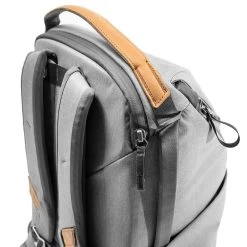 Peak Design Everyday Backpack 20L V2 Ash (hellgrau) Foto-Rucksack -Outdoor Gear Verkauf peak design everyday backpack 20l v2 ash hellgrau foto rucksack4