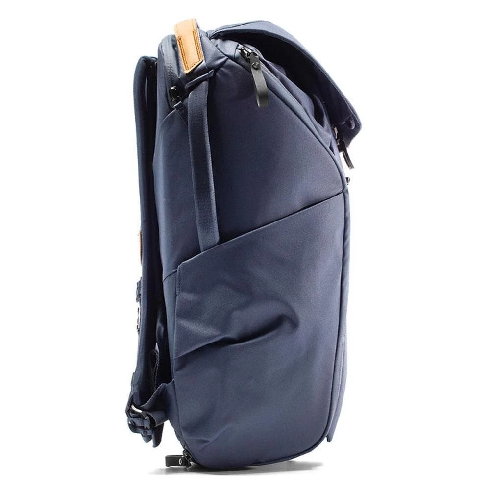 Peak Design Everyday Backpack 30L V2 Midnight (blau) Foto-Rucksack 4 Peak Design Everyday Backpack 30L V2 Midnight (blau) Foto-Rucksack – Bild 4