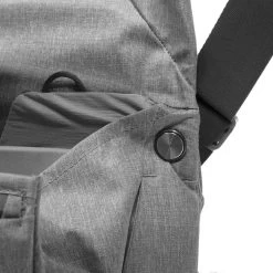 Peak Design Everyday Messenger 13 V2 Ash (hellgrau) Schultertasche 11 Peak Design Everyday Messenger 13 V2 Ash (hellgrau) Schultertasche -Outdoor Gear Verkauf peak design everyday messenger 13 v2 ash hellgrau schultertasche4