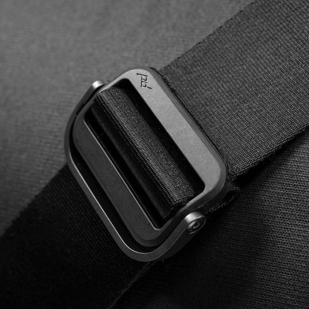 Peak Design Everyday Messenger 13 V2 Black (schwarz) Schultertasche 5 Peak Design Everyday Messenger 13 V2 Black (schwarz) Schultertasche – Bild 5