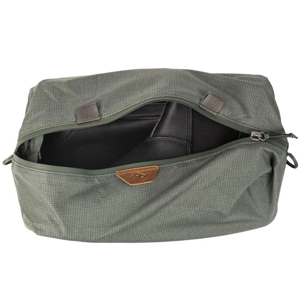 Peak Design Shoe Pouch Sage (Salbeigrün) - Schuhbeutel 4 Peak Design Shoe Pouch Sage (Salbeigrün) - Schuhbeutel – Bild 4