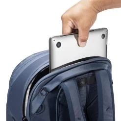 Peak Design Travel Backpack 30L Midnight (blau) Reise- Und Fotorucksack 14 Peak Design Travel Backpack 30L Midnight (blau) Reise- Und Fotorucksack -Outdoor Gear Verkauf peak design travel backpack 30l midnight blau reise und fotorucksack7